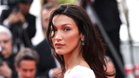 bella hadid nude|See Bella Hadid Pose Topless with Lavender in a Dreamy Photo。